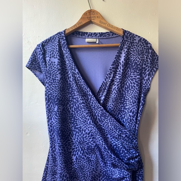 Athleta Nectar Dress in Floral Pattern Size Medium - Picture 3 of 10